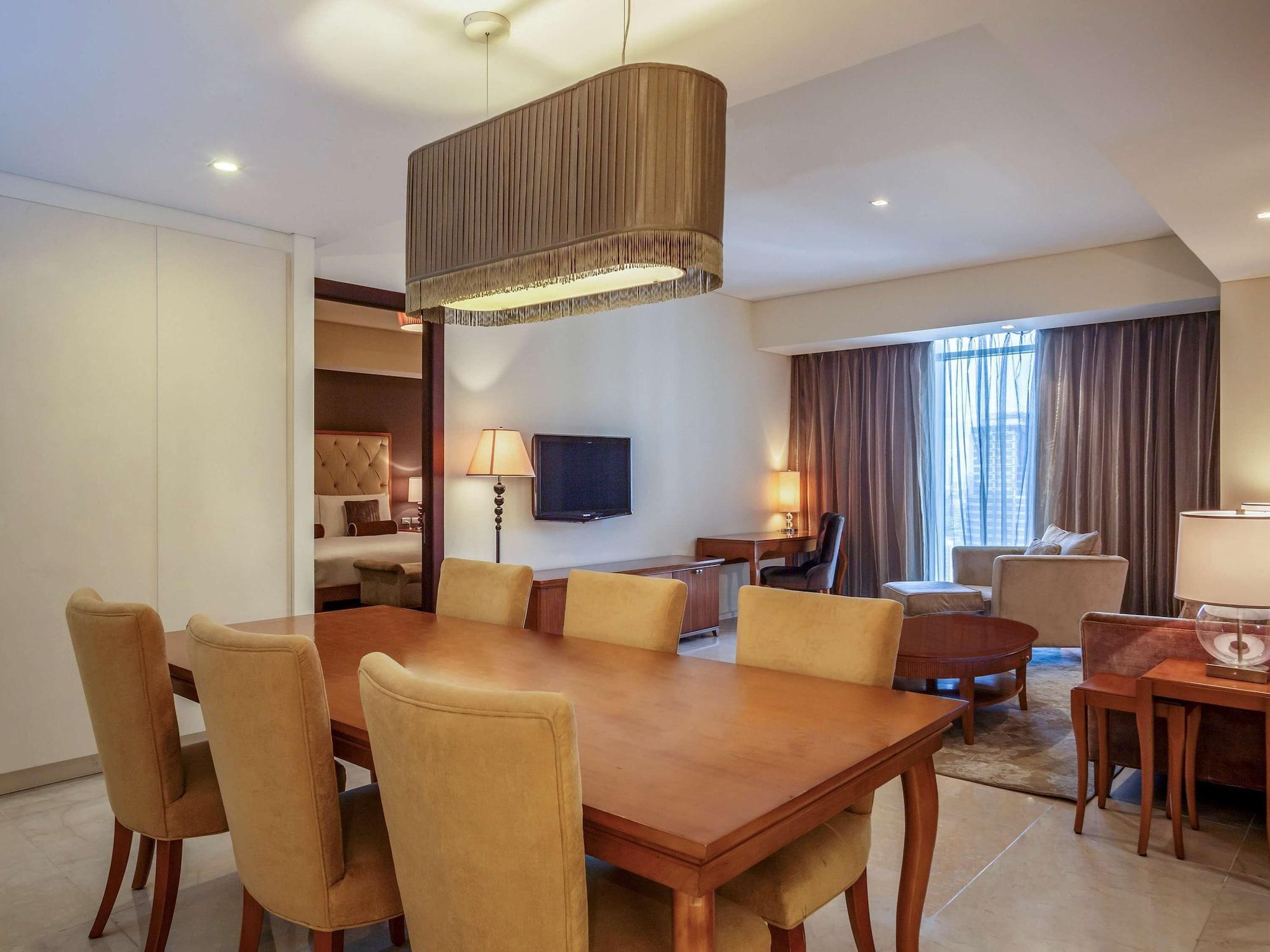Joy Nostalg Hotel And Suites Manila Managed By The Ascott Limited Pasig City Bagian luar foto