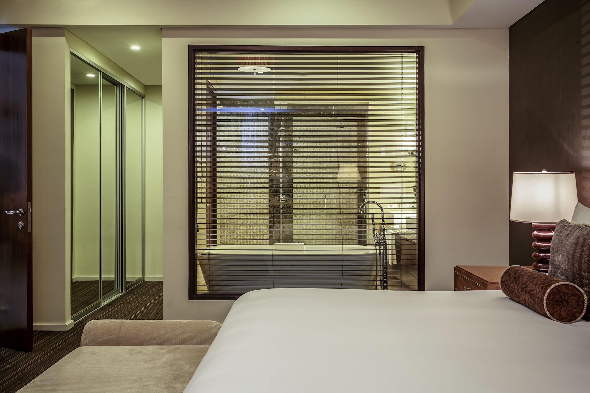 Joy Nostalg Hotel And Suites Manila Managed By The Ascott Limited Pasig City Bagian luar foto