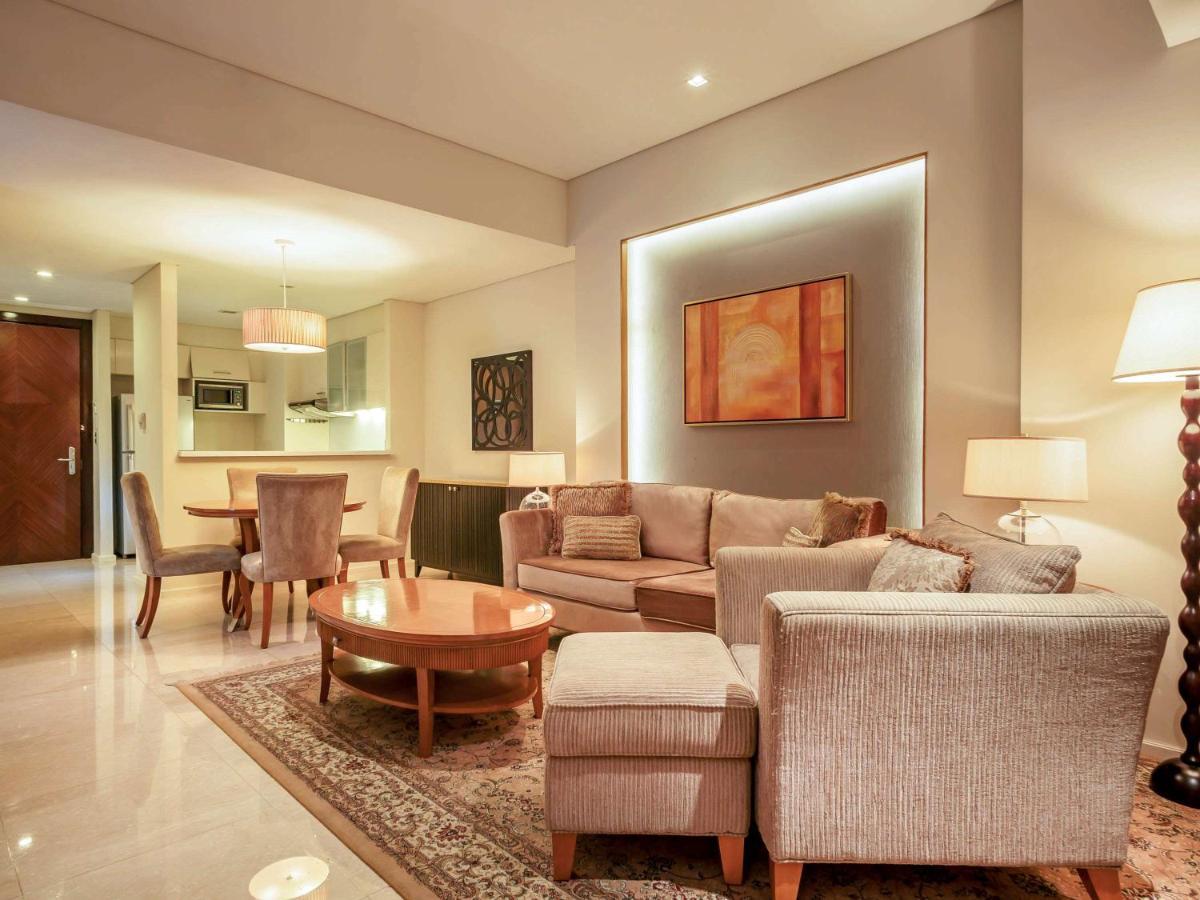 Joy Nostalg Hotel And Suites Manila Managed By The Ascott Limited Pasig City Bagian luar foto