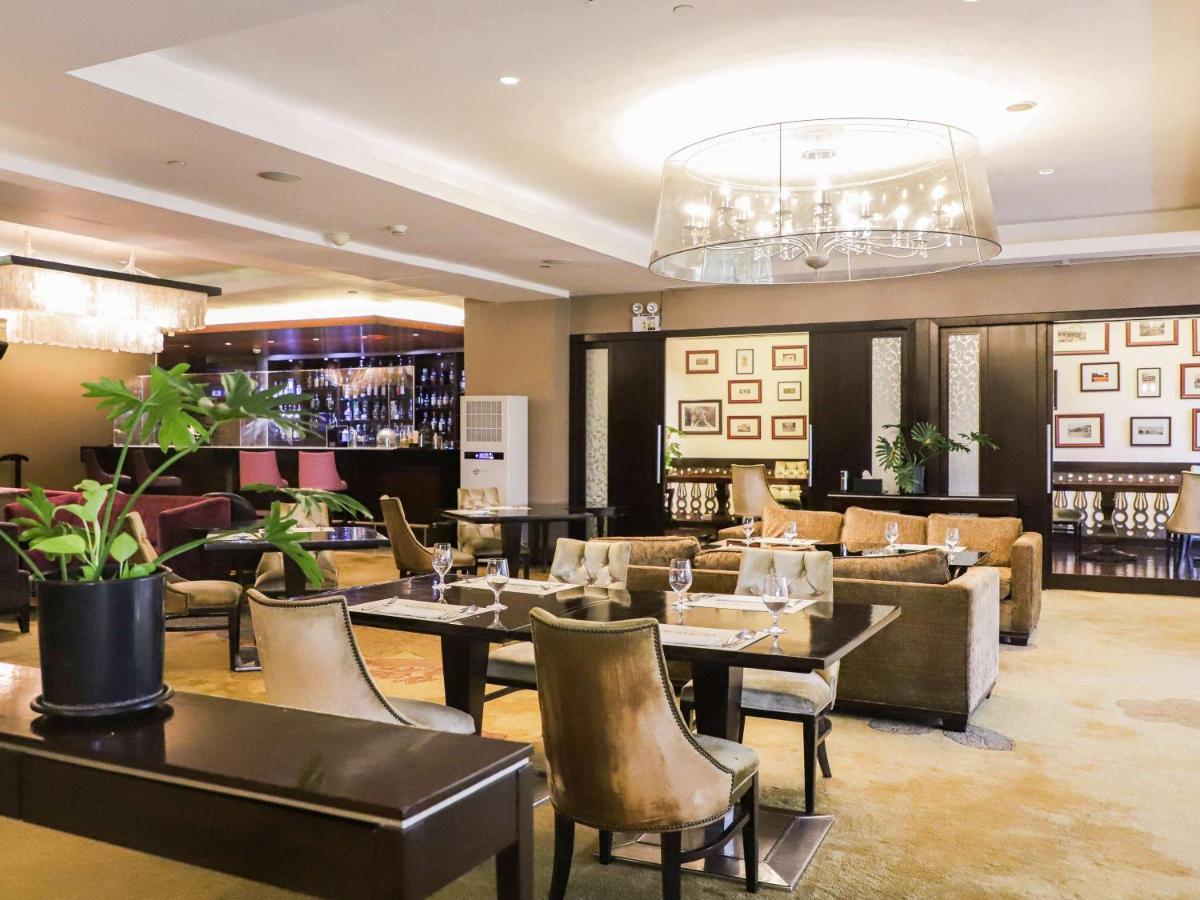 Joy Nostalg Hotel And Suites Manila Managed By The Ascott Limited Pasig City Bagian luar foto